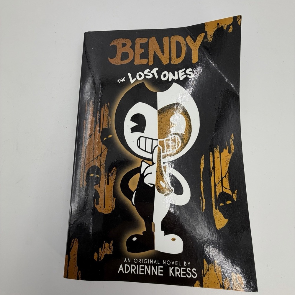 Bendy Books Lot Adrienne Kress Joey Drew Studios Employee Handbook Comic Novels - Picture 6 of 7